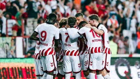 Samsunspor, Süper Lig'de yarın Kocaelispor'a konuk olacak
