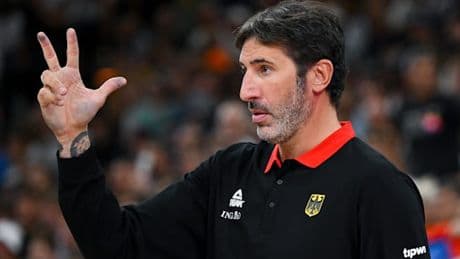 Basketballer starten gegen Montenegro in die EM – Trainer Mumbru fehlt erkrankt