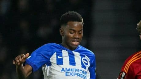Manchester United, tifoso crea una raccolta fondi per finanziare l'acquisto di Baleba (reputato incedibile dal Brighton): cosa è successo