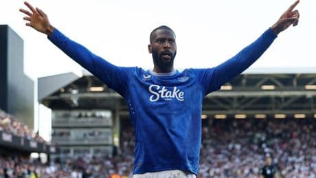 Everton’s Beto decision sums up their transfer predicament