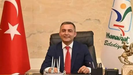 Manavgat Belediye Başkanı Niyazi Nefi Kara görevden uzaklaştırıldı