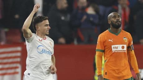Adrià Pedrosa, en el punto de mira del Elche