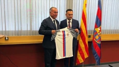 El Barcelona echa las redes en Rumanía