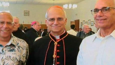 Papa Prevost, il fratello: «Da bambino giocava a fare il prete con l'asse da stiro, caramelle al posto delle ostie. Il nome Leone? Gli avevo detto di no»