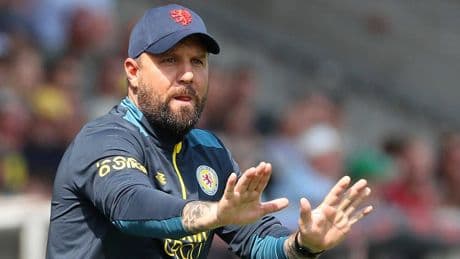 Braunschweig-Trainer Heiner Backhaus hat ein Schalke-Tattoo