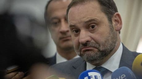 Ábalos: «No tengo un puto duro»; Koldo: «Te has gastado 470.000 euros en dos años ¡No me jodas!»