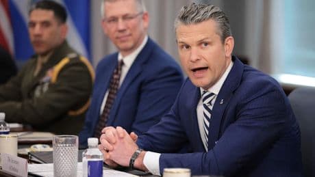 Ex-Beamte erheben Vorwürfe - Chaos bei Trumps Militär-Minister