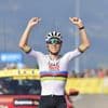 Critérium du Dauphiné 2025 : Tadej Pogacar s'impose en solitaire sur la 6e étape à Combloux et retrouve le maillot jaune à deux jours de la fin