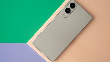 Samsung’s ultra-thin Galaxy S25 Edge is $400 off right now