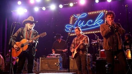 Country icon cancels concert after extreme weather ruins equipment