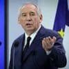 Franse premier wil twee feestdagen schrappen en 44 miljard euro bezuinigen