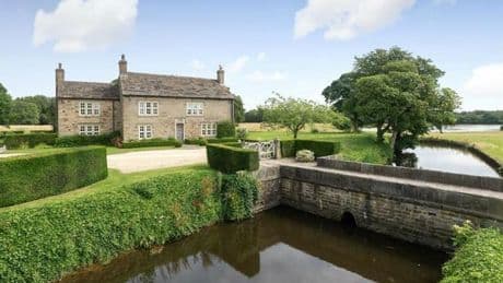 Inside fairytale property with own moat located in unexpected part of UK