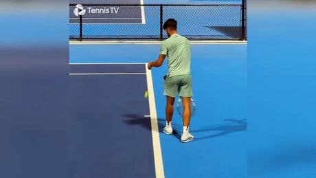 Alcaraz se fue a entrenar el saque tras la semifinal de Cincinnati