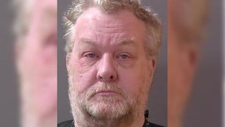 In 1992, cops found a murder victim without head, hands, feet. They say they just arrested his killer