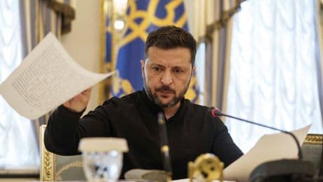 Ukraine's Zelenskyy wants face-to-face talks with Putin but the Russian leader shows no willingness