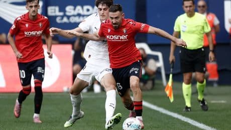 Osasuna desmonta al Valencia en 20 minutos