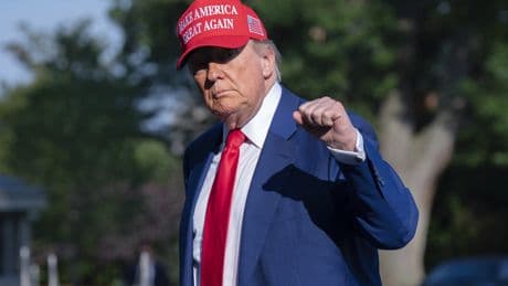 Trump’s support keeps growing while Democrats howl at the moon