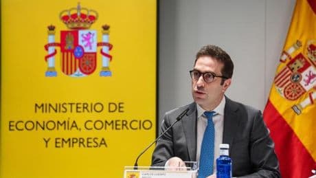 La OCU afirma que la consulta sobre la opa del BBVA al Banco Sabadell es "irregular"