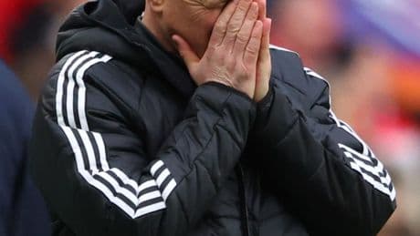 Why is Eddie Howe not on the touchline for Newcastle vs Man Utd?