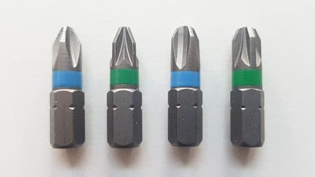 Kaum einer weiß es: So ruinieren Sie mit einem Handgriff Schrauben und Werkzeug