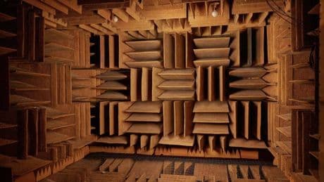 Construyen la habitación más silenciosa del mundo y lo que pasa dentro es digno de una película de terror