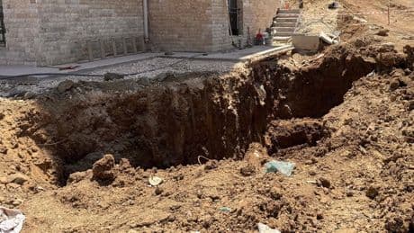 Hatay'da altyapı çalışması sırasında göçük meydana geldi: İki işçi öldü