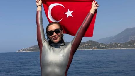 Şahika Ercümen'den 4 altın madalya