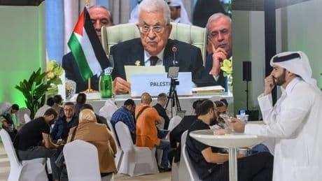 Los países árabes y musulmanes se reúnen en una cumbre en Doha para decidir la respuesta al ataque israelí