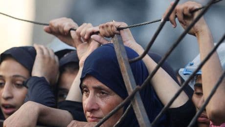 Giornalista Cnn aggredito in Cisgiordania. Onu: operazioni umanitarie a Gaza sull’orlo del collasso