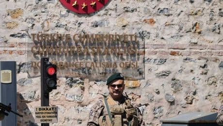 Hängepartie in Istanbul: Ukraine-Gespräche zu Friedensverhandlungen verzögern sich