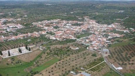 El curioso pueblo de Portugal conocido como &#039;la capital del barro&#039;: tiene más de 20 alfarerías