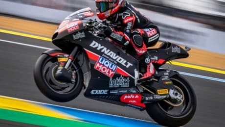 Manu González se exhibe para lograr su 'manita' de poles en Moto2