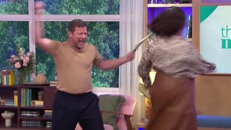 This Morning's Dermot O'Leary left yelling in pain after accident live on air