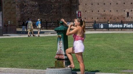 Meteo, l'Italia più calda dell'Africa: quanto dura. «Colpa di Caronte, viene dal Sahara. E non è finita: a fine agosto sarà l'inferno, peggio qui che in Maghreb»