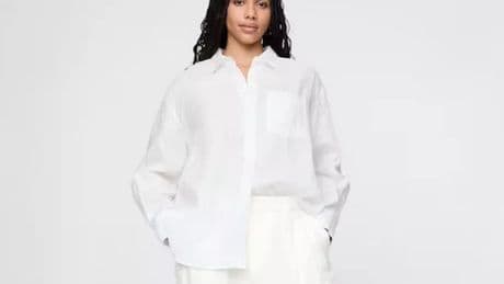 'Comfortable' linen trousers from GAP are a must-have for easy, breezy summer style
