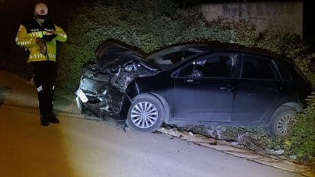 Bursa'da 2 otomobil çarpıştı: 4 yaralı