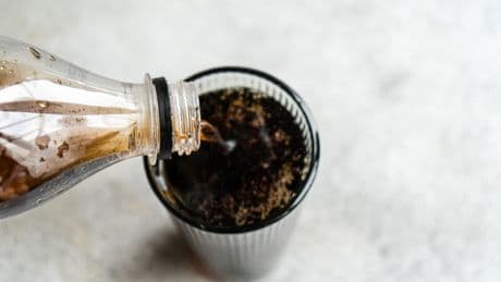 Cola Zero schmeckt anders als Cola Light – aber wissen Sie auch warum?