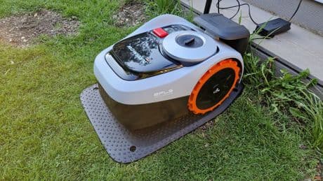 Drahtloser und leiser Mähroboter: Segway Navimow i105E im Test