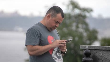 „Leben wie in einer Höhle“: Russland schränkt Internetzugang ein