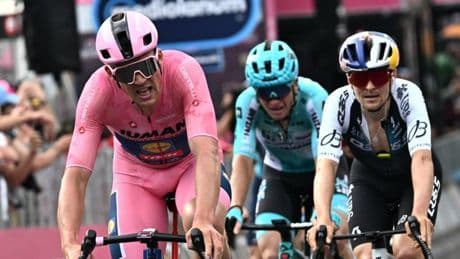 Pedersen completa su triplete de victorias en Matera