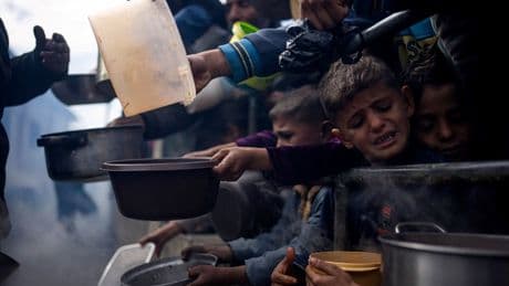 Gazze'de altı kişi daha açlıktan öldü: Sayı 382'ye yükseldi