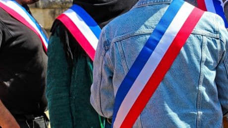 Les violences contre les élus en baisse sur l’année 2024, malgré un niveau inquiétant à l’approche des municipales