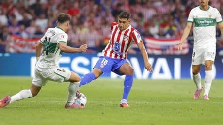 La 'Juve', cerca de tirar la toalla por Nahuel Molina