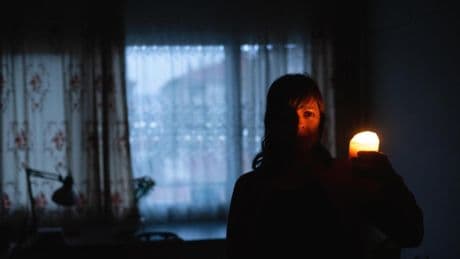 Luz en la oscuridad: apaga y vámonos