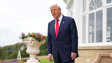 Guerre en Ukraine: Donald Trump veut "réduire" l'ultimatum de 50 jours donné à Vladimir Poutine pour cesser le conflit