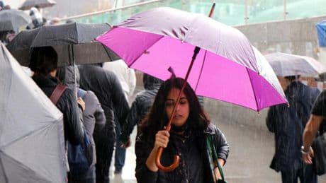 Meteoroloji bölge bölge uyardı: Karadeniz'de gök gürültülü sağanak etkili olacak, Ege ve Akdeniz'de sıcaklıklar artacak
