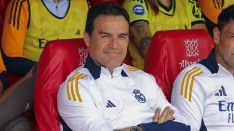 El Real Madrid fulmina a Alberto Toril sin poder estrenar el palmarés del femenino