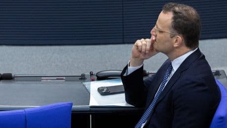 Generalsekretär mit brisantem Satz - Will jetzt sogar die SPD Spahn grillen?
