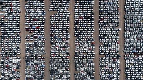 Le fabbriche di auto morte