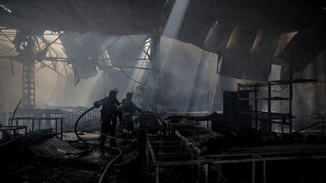 Guerre en Ukraine, jour 1258 : Witkoff attendu en Russie, Moscou appelle à la prudence nucléaire